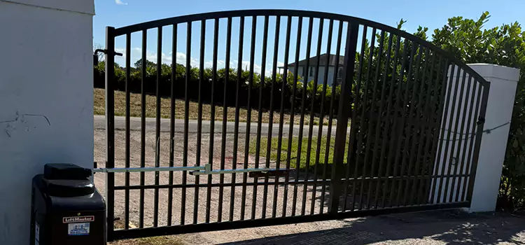 Driveway Fence Repair Bonita Springs
